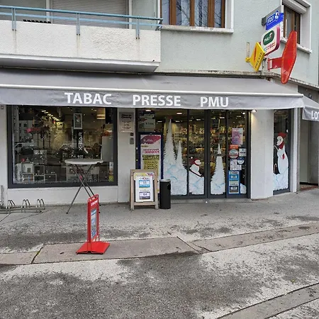 & Merci - Parking Et Proche Du *